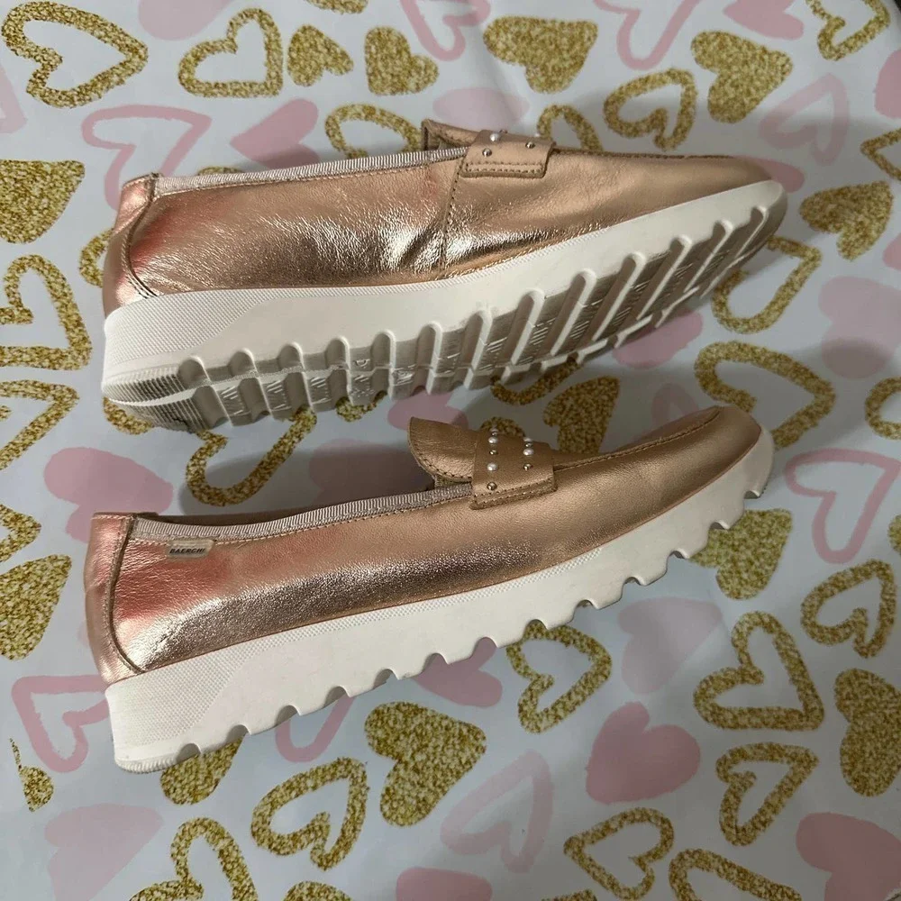 BAERCHI flats